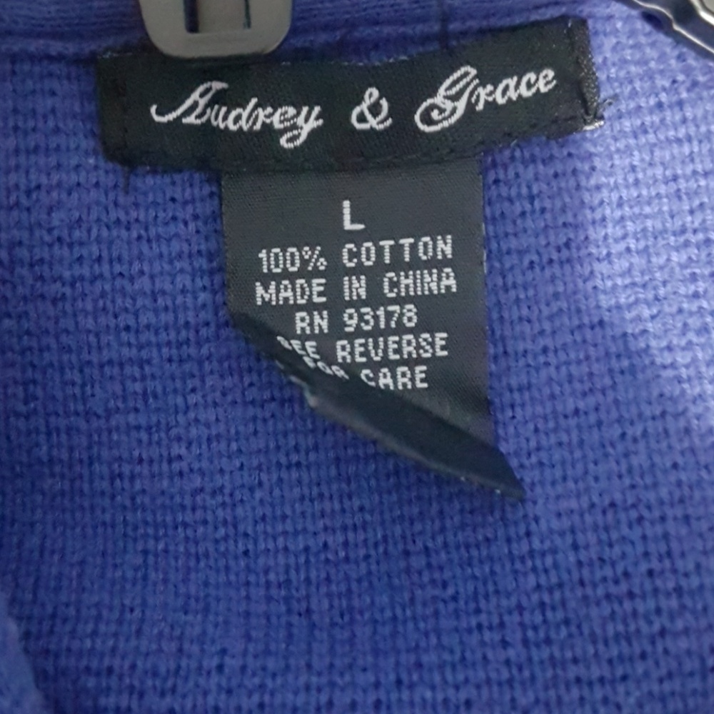 Blazer - Picture 3 of 3